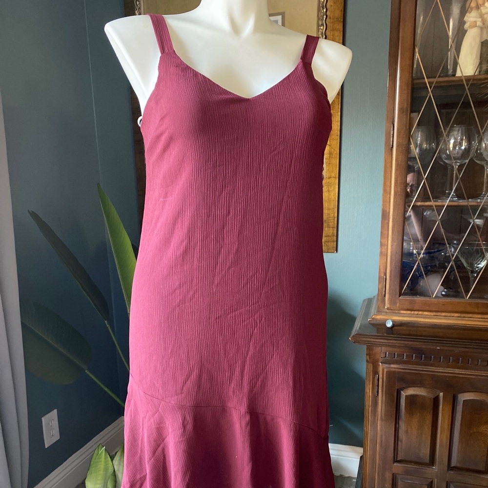Nordstrom brand Lush size Large shift dress with asymmetrical ruffle hem